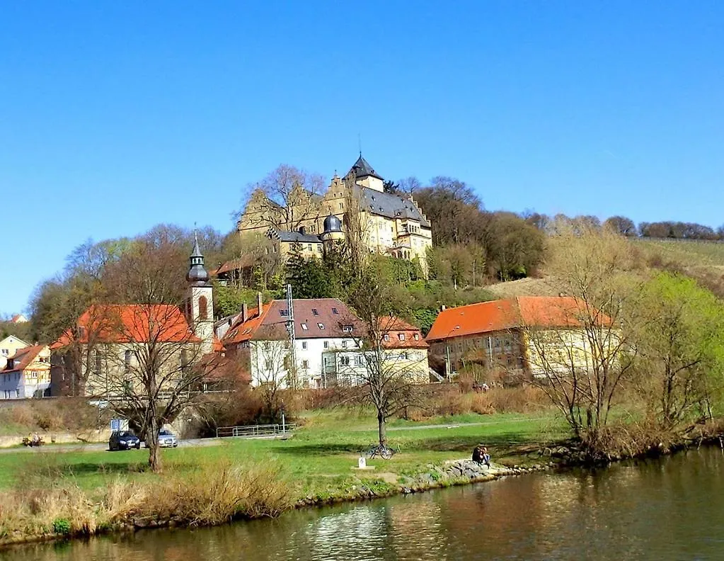 Hotel Zum Schwarzen Adler Mainberg Zajazd