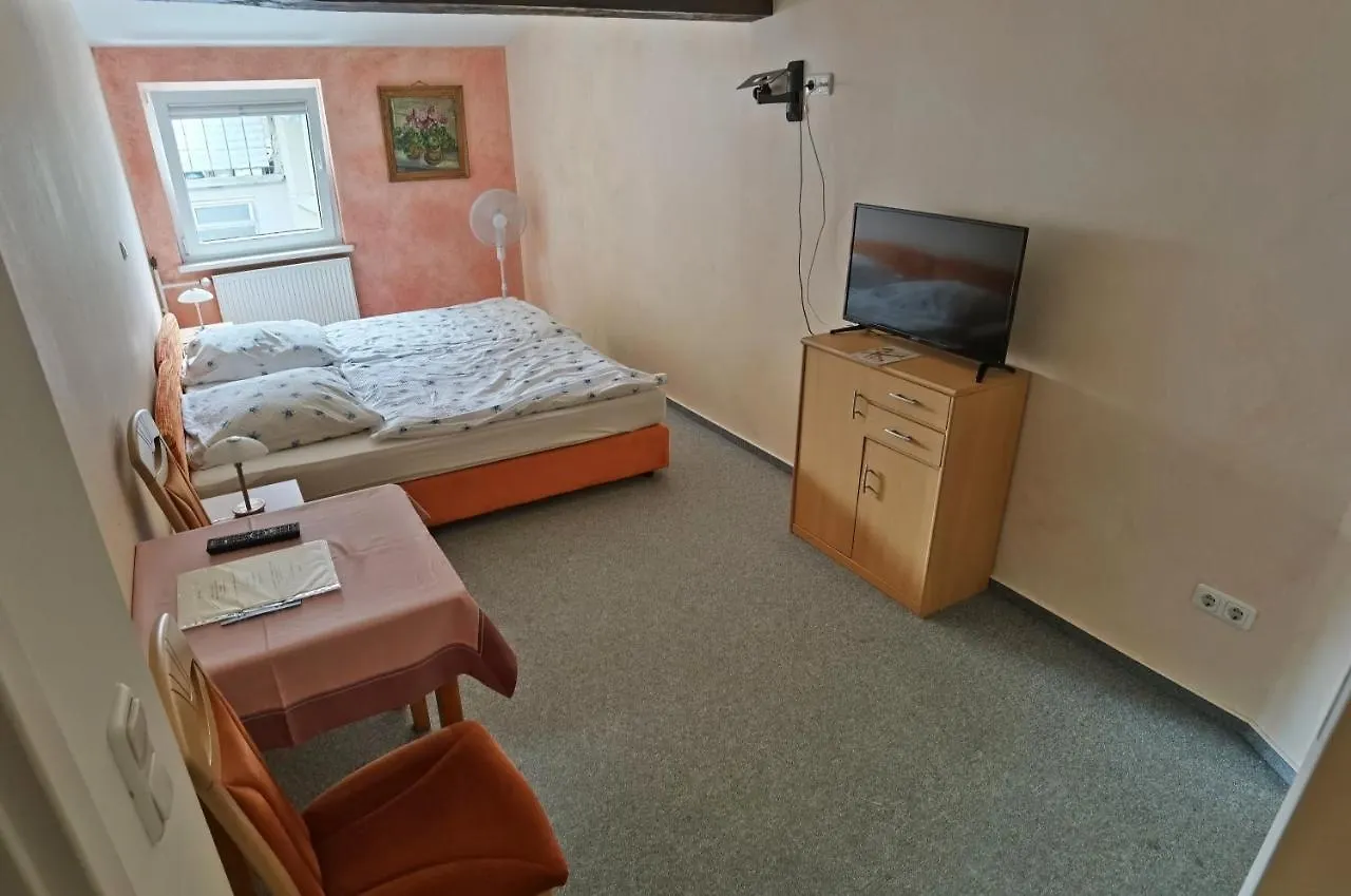 Hotel Zum Schwarzen Adler Mainberg 0*,  Niemcy